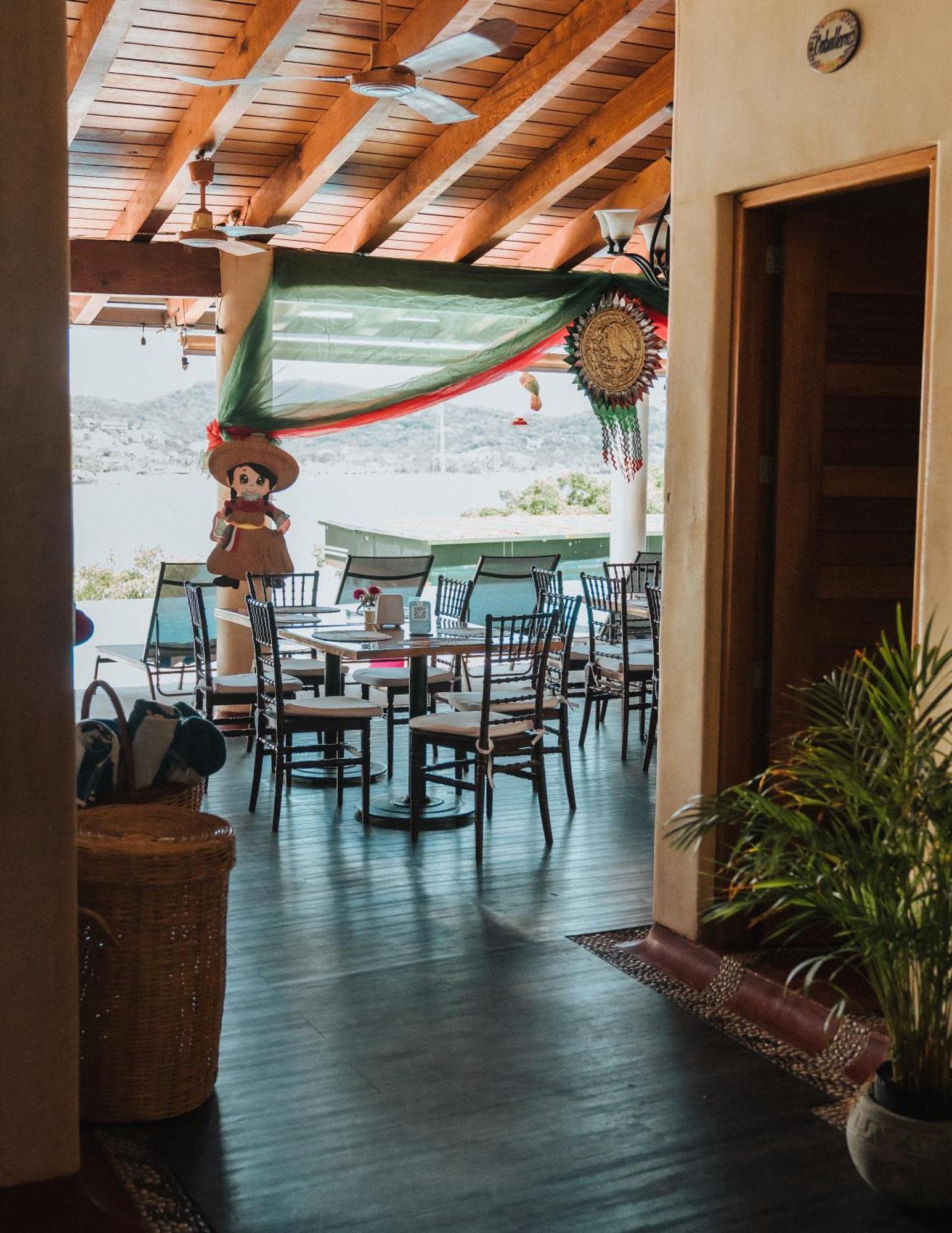 Villa Del Pescador Zihuatanejo Esterno foto